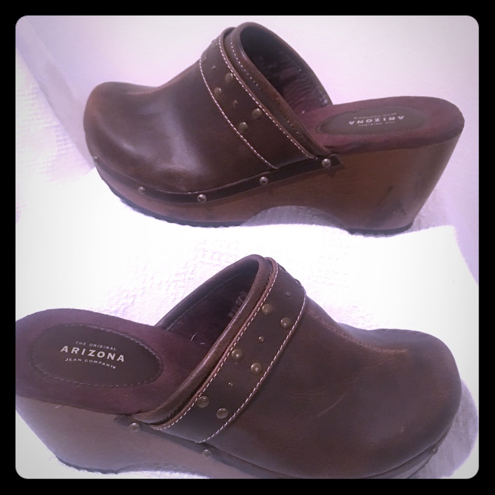 Arizona Clogs w/wedge heel